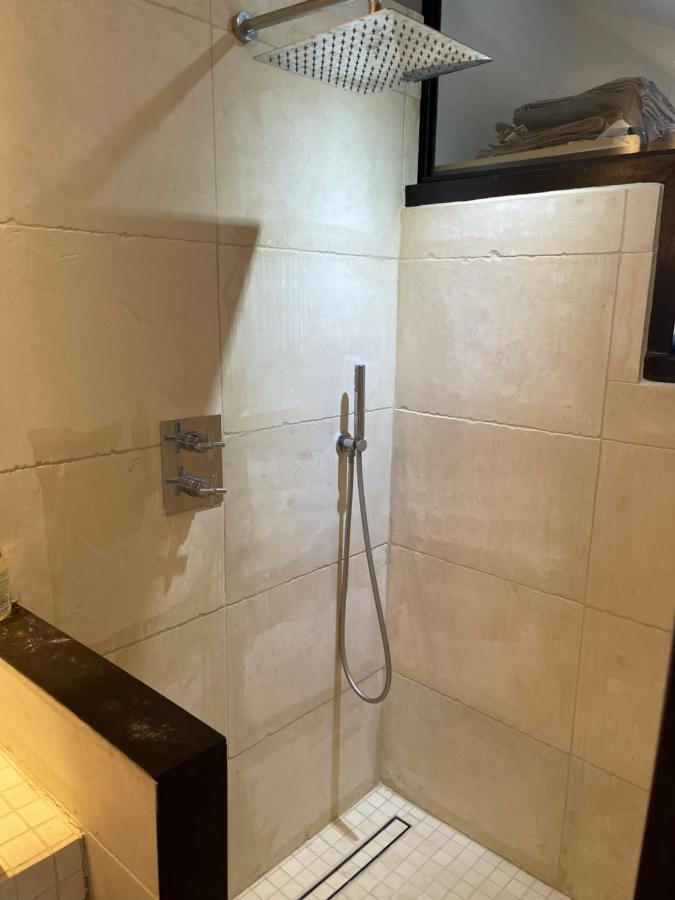 Duplex Avec Vue Sur Les Arenes Apartman Arles Kültér fotó